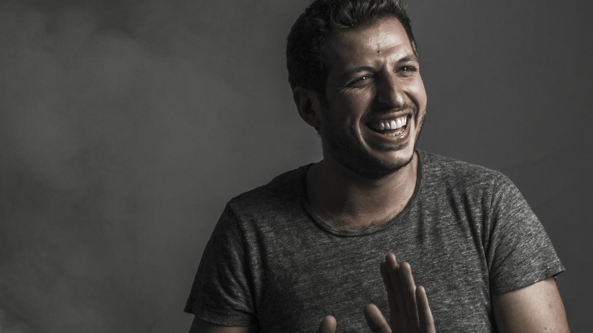 Nicolas Viccaro "iNTENSIONS!"