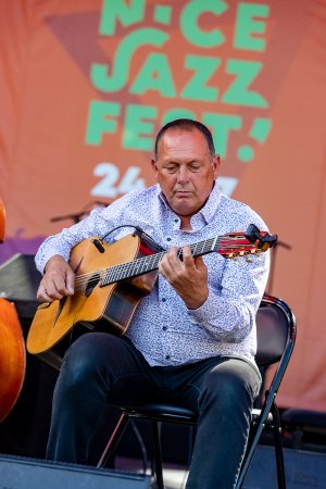 Stochelo & Mozes Rosenberg « The songs of Charlie Chaplin... and more! » (12)