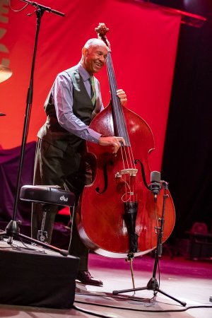 « Oscar Peterson Celebration » feat. Sullivan Fortner, John Clayton & Jeff Hamilton (11)