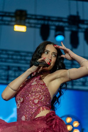 Naïka (1)